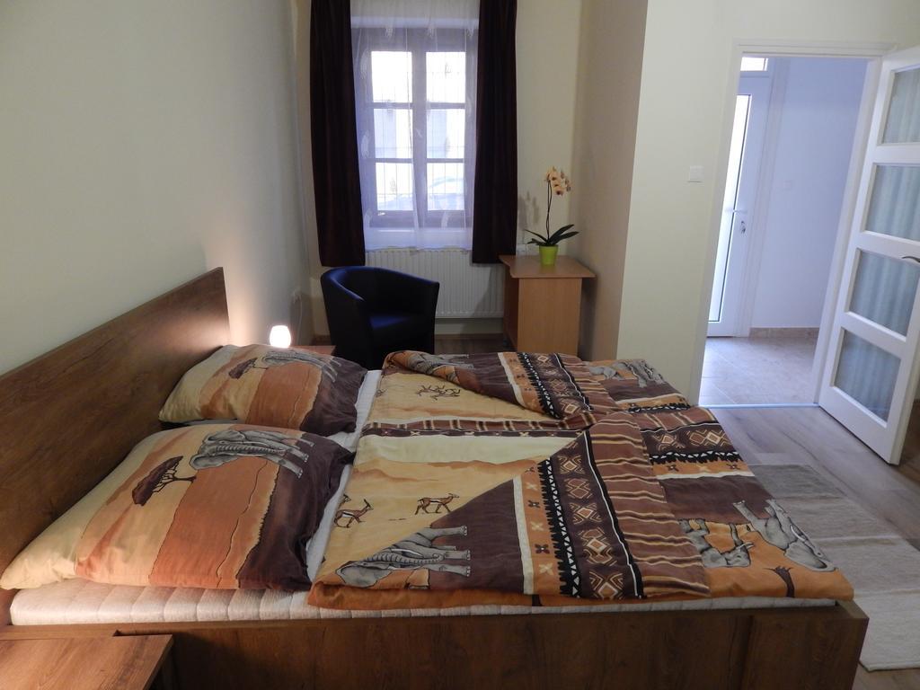 Csillagvirag Apartman Apartment Mosonmagyarovar Ngoại thất bức ảnh
